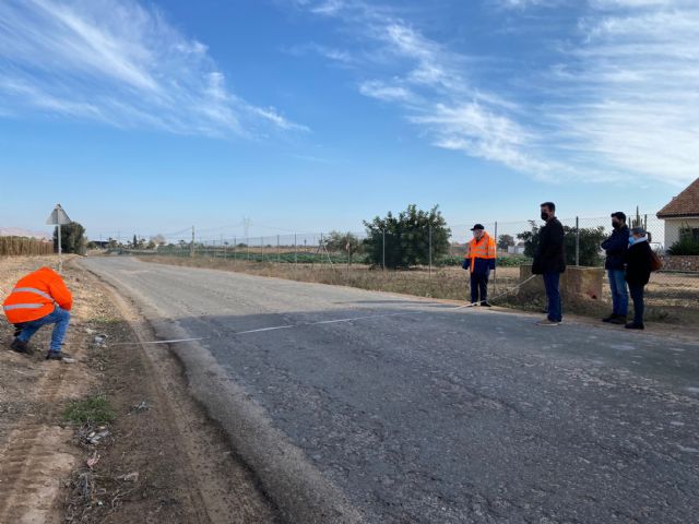 El Ayuntamiento colabora en las obras de reparación de la carretera que une Torre Pacheco y Dolores de Pacheco - 1, Foto 1