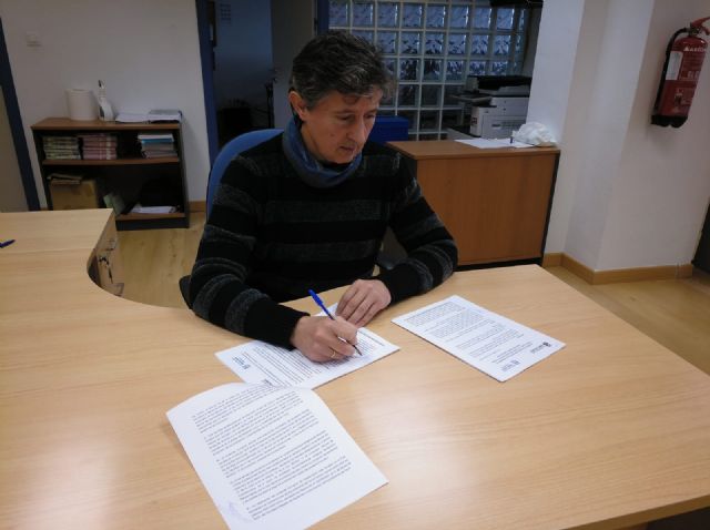 El Ayuntamiento de Torre Pacheco renueva convenio de colaboración con la Asociación Grupo de Coros y Danzas Virgen del Rosario - 4, Foto 4