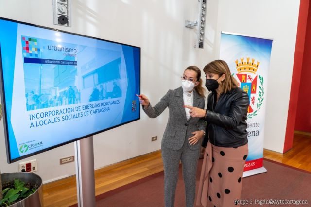 El Ayuntamiento estudia instalar placas fotovoltáicas en los locales sociales - 1, Foto 1