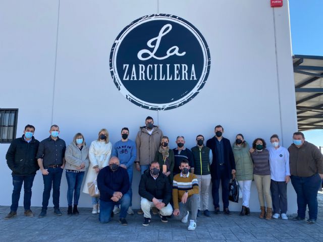 VOX visita las pedanías de Lorca olvidadas por PP y PSOE y muestra su apoyo a los ganaderos - 4, Foto 4