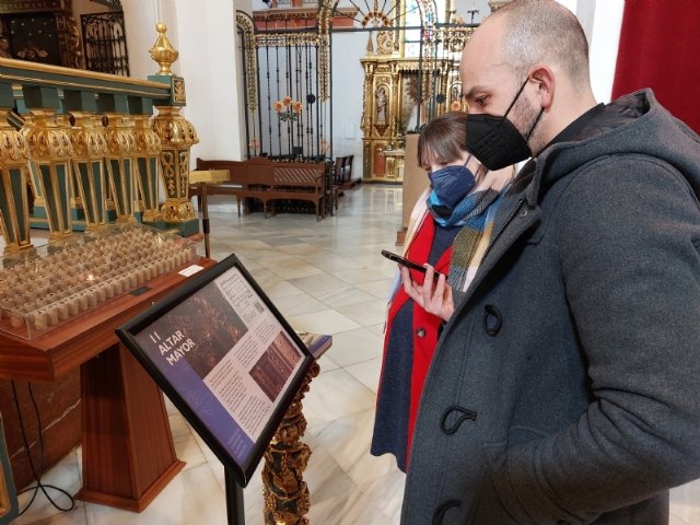 Los visitantes podrán conocer el patrimonio histórico y artístico de la parroquia de Santiago El Mayor con la ayuda de audioguías, Foto 1