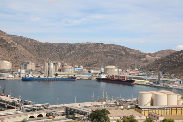 El Puerto de Cartagena cierra 2024 como el tercer mejor año de su serie histórica con más de 35,6 millones de toneladas - 1, Foto 1