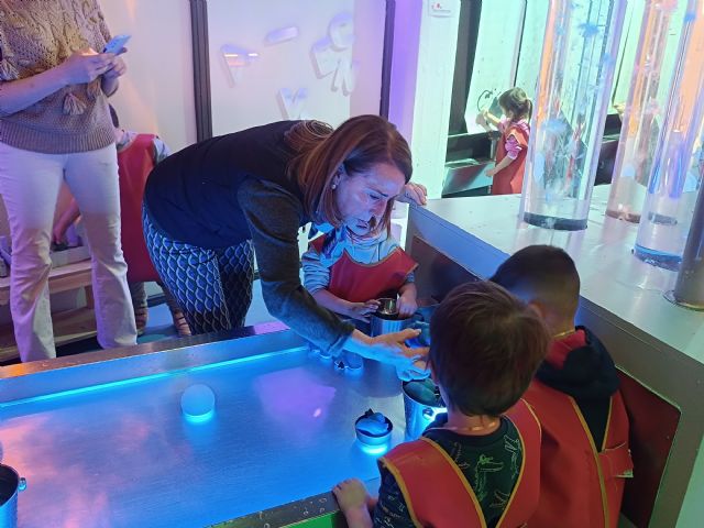 Más de un centenar de alumnos han sido científicos por un día gracias a las actividades educativas de #MurciaMiCiudadEnseña del Ayuntamiento - 4, Foto 4