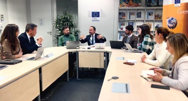 Ortuño visita el Centro de Coordinación de la Respuesta a Emergencias de la Unión Europea - 1, Foto 1