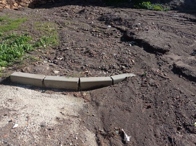 IU denuncia el abandono del barrio de Los Ángeles por la derecha gobernante en Lorca - 4, Foto 4