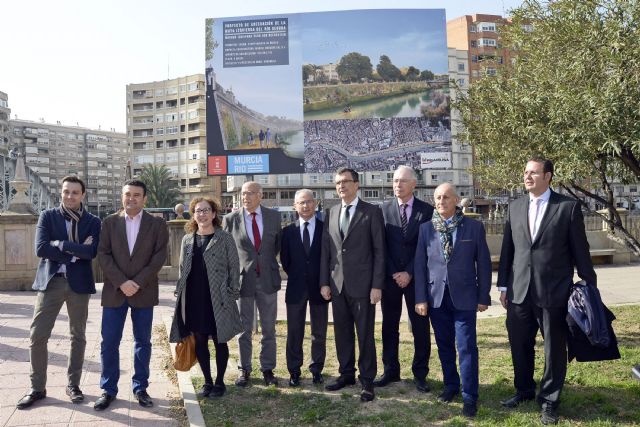 ´Murcia Río´ despega con el carril bici y la senda peatonal que recorrerán la mota del Segura a su paso por la ciudad - 3, Foto 3