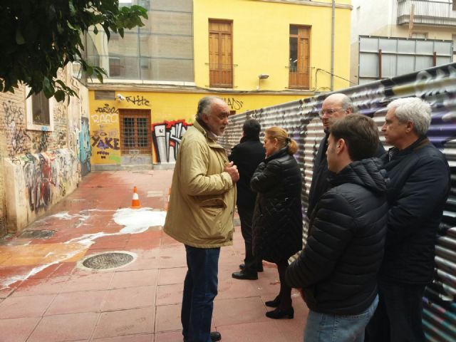La Oficina Municipal del Grafiti continúa trabajando en la limpieza de edificios catalogados - 1, Foto 1