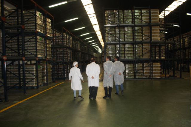 El Alcalde de Cehegín realiza una visita institucional a la fábrica de Cofrutos - 1, Foto 1