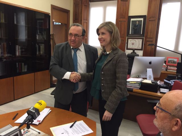 El Ayuntamiento de Molina de Segura y la Universidad de Murcia firman un convenio para la creación de una Sede Permanente de Extensión Universitaria en el municipio - 1, Foto 1