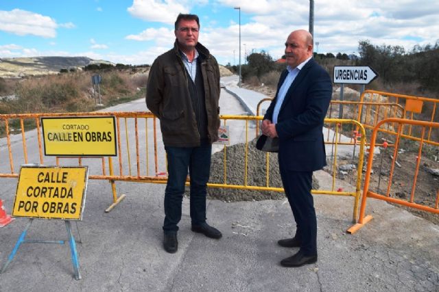 Puesta a punto de las glorietas de San José Obrero y vereda de Morcillo con una inversión global de 318.620 euros - 1, Foto 1