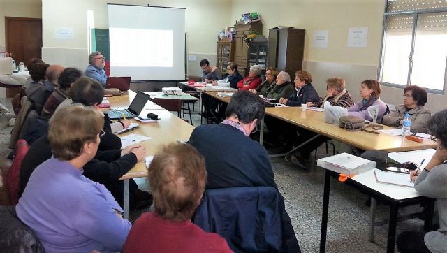 La HOAC muestra su apoyo a la Plataforma Pro Soterramiento y se sumará a las marchas por los refugiados y a la Marea Blanca - 2, Foto 2