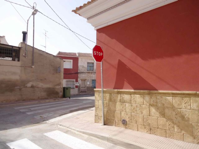 The Callejón del Guadalentín Street and the Extremadura road are opened to traffic after the renovation of the network and sewage connections, Foto 6