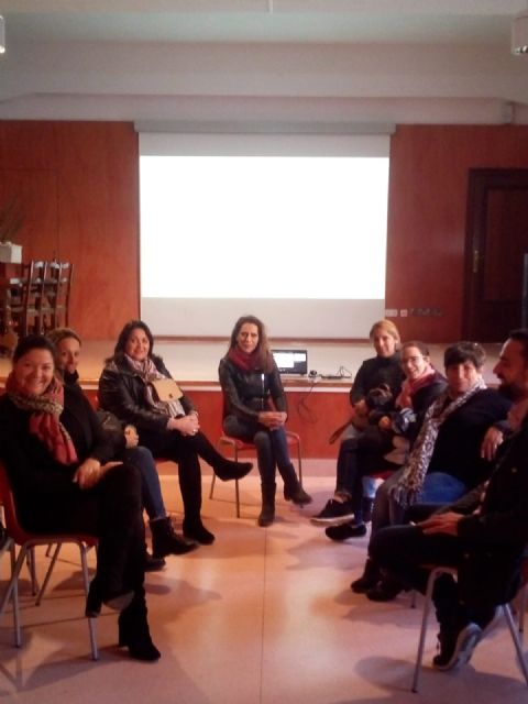 AFEMAC informa sobre la adicción a las TIC - 2, Foto 2