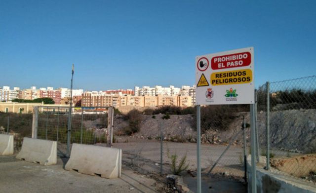 El Ayuntamiento cuenta ya con el permiso para vallar los terrenos del Hondón - 1, Foto 1