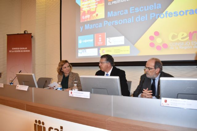 La consejera de Educación inaugura el XVIII Encuentro del Consejo Escolar de la Región - 1, Foto 1