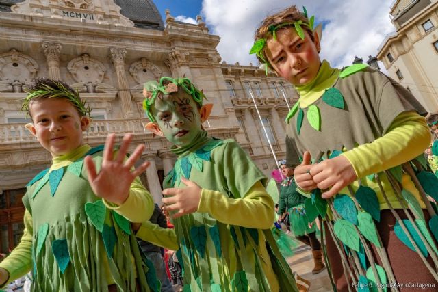 Pequeños y mayores celebran el carnaval 2020 este viernes - 1, Foto 1