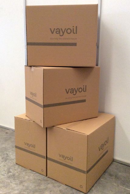 Vayoil textil utiliza cajas de carton 100% reciclado y reciclable  para el envio de su productos - 1, Foto 1