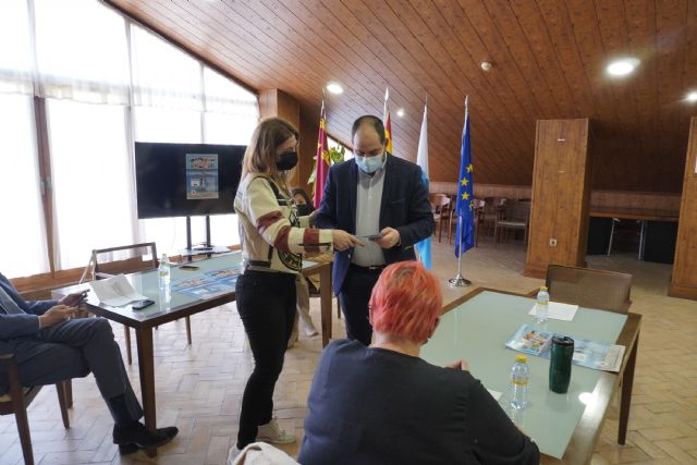 Una guía para ayudar a los padres a prevenir las adicciones juveniles a las tecnologías - 3, Foto 3