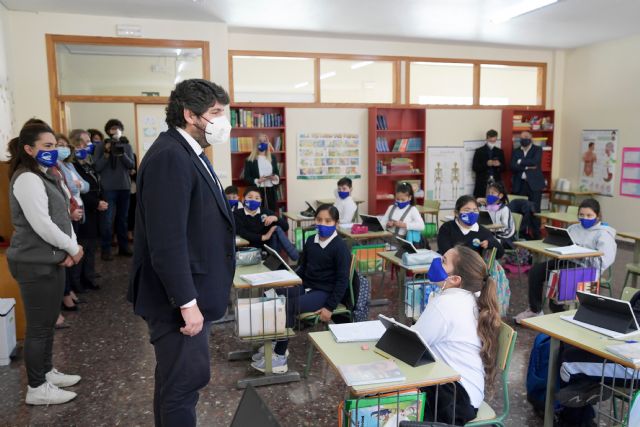 López Miras anuncia una nueva ayuda de 1.200 euros para escolarizar niños de hasta 3 años - 2, Foto 2
