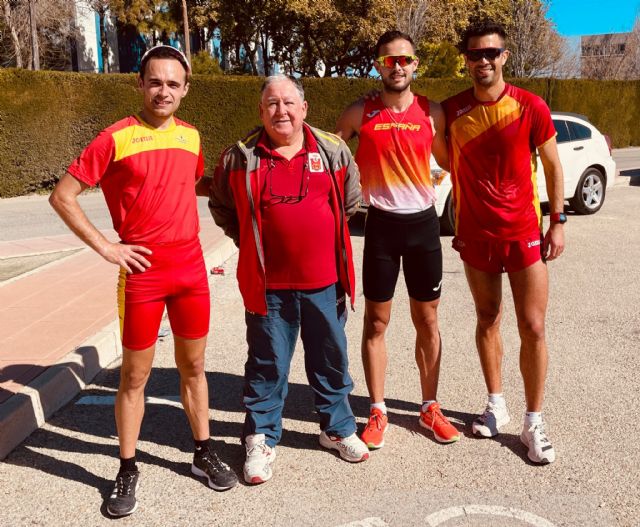 Nuestra marcha, concentrada con miras a Omán - 1, Foto 1