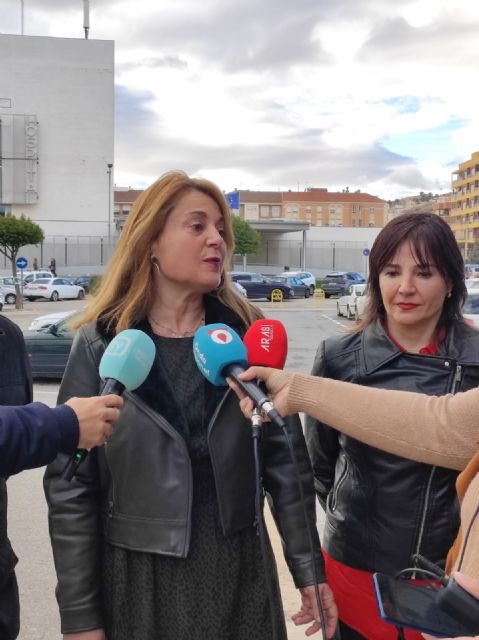 La  Diputada Regional, Marisol Sánchez Jódar, denuncia  que más del 94% de la población del área V sigue sin citas para realizarse sus pruebas diagnósticas, dentro de lo que la ley marca - 2, Foto 2