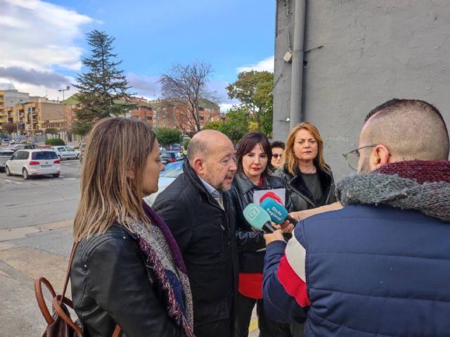 La  Diputada Regional, Marisol Sánchez Jódar, denuncia  que más del 94% de la población del área V sigue sin citas para realizarse sus pruebas diagnósticas, dentro de lo que la ley marca - 3, Foto 3