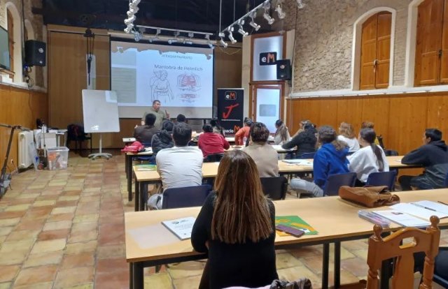 Éxito en el Curso de Primeros Auxilios organizado por la Concejalía de Juventud y Adolescencia - 1, Foto 1