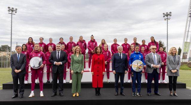 Correos presenta un sello dedicado a la selección española femenina, campeona del Mundo de Fútbol - 1, Foto 1