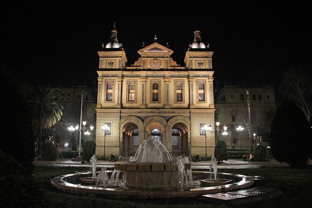 Cultura. Sevilla . En el incomparable marco del Teatro del Palacio de la Capitanía General de Sevilla, se celebró el acto de presentación de los dos últimos libros del Coronel D. Guillermo Frontela Carreras - 5, Foto 5