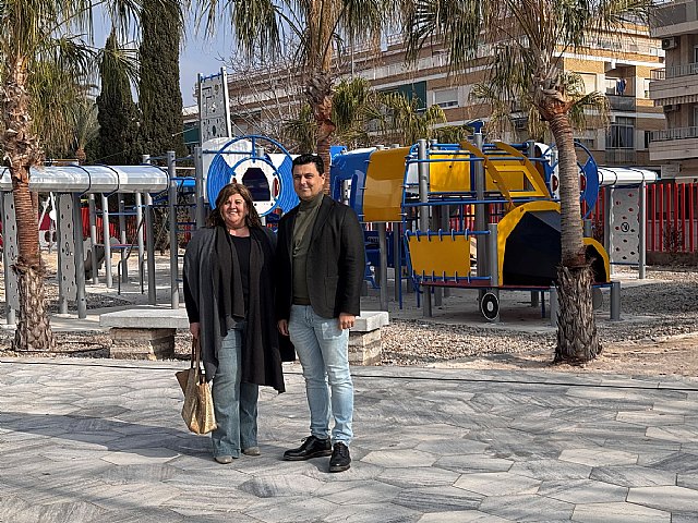 Los pilotos de la Patrulla Águila firmarán posters en la inauguración del remodelado parque Príncipe de Asturias, en Santiago de la Ribera - 1, Foto 1