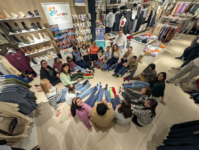 ASSIDO presenta su nueva colección de calcetines desparejados y lanza el concurso #NormalyDiferente - 2, Foto 2