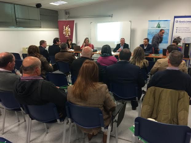 ASAJA organiza una ponencia sobre las nuevas normativas del Ministerio de Agricultura, Alimentación y Medio Ambiente en materia agrícola y ganadera, Foto 6