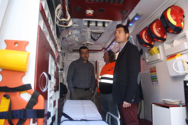Protección Civil aumenta su parque de vehículos con una nueva ambulancia - 3, Foto 3