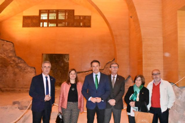 Lorca recibe a la delegación oficial de la Red de Juderías de España para mostrar de primera mano el patrimonio hebreo del municipio, con la Sinagoga como legado más destacado - 4, Foto 4