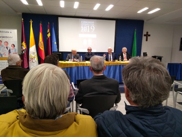 Los avances técnicos en medicina deportiva y un posible carnet para prevenir la violencia, en el Congreso del Efesé - 2, Foto 2