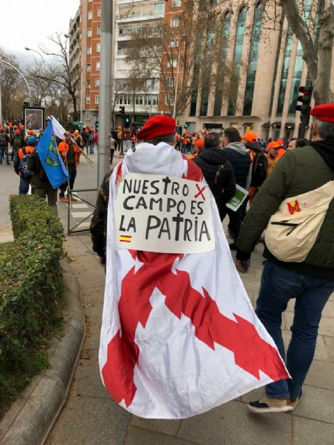 La Comunión Tradicionalista Carlista apoya al campo español - 1, Foto 1