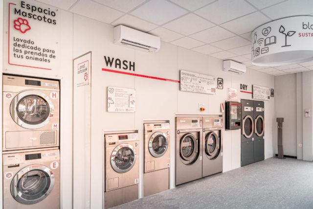 Miele abre una lavandería autoservicio en la estación de servicio ES Sutullena CEPSA en Lorca - 4, Foto 4