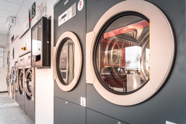 Miele abre una lavandería autoservicio en la estación de servicio ES Sutullena CEPSA en Lorca - 5, Foto 5