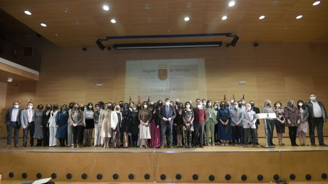 López Miras destaca la histórica oferta de casi 20.000 plazas desde el inicio de la legislatura para estabilizar nuestras plantillas - 1, Foto 1