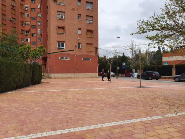 El Ayuntamiento de Lorca culmina la renovación del pavimento del parque de la Alameda Doctor Gimeno Baduell - 2, Foto 2