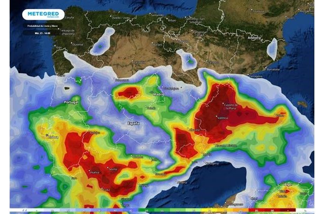 Probabilidad de precipitación en la imagen, muy alta en dos tercios de la península, Foto 1