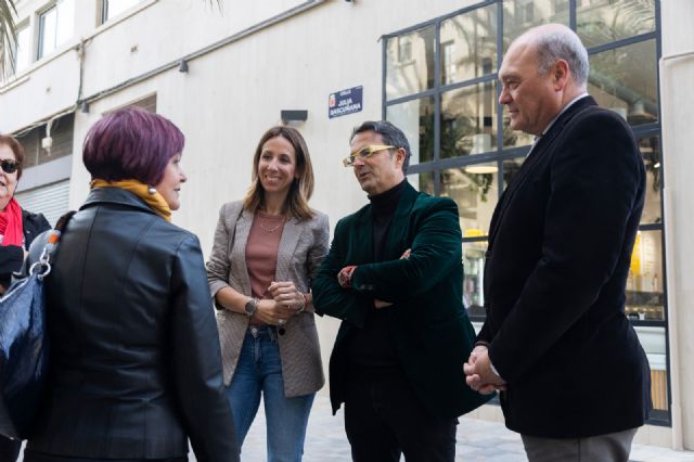 La trabajadora social Julia Bascuñana da nombre a una calle junto al colegio Jesús María - 1, Foto 1