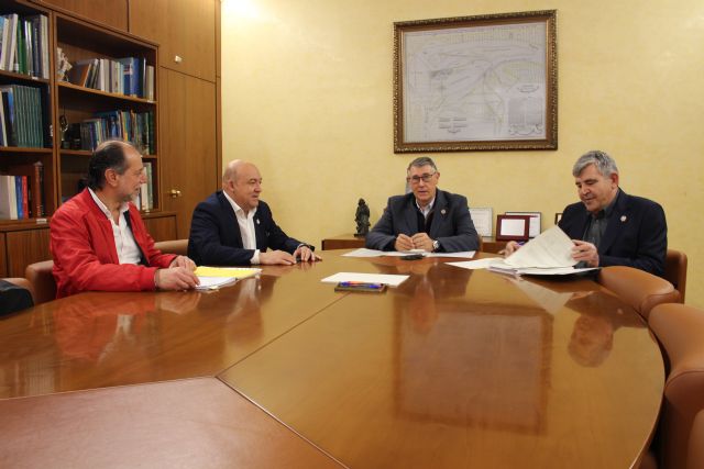 Urerea mantiene una reunión de trabajo con el alcalde de Cieza - 2, Foto 2