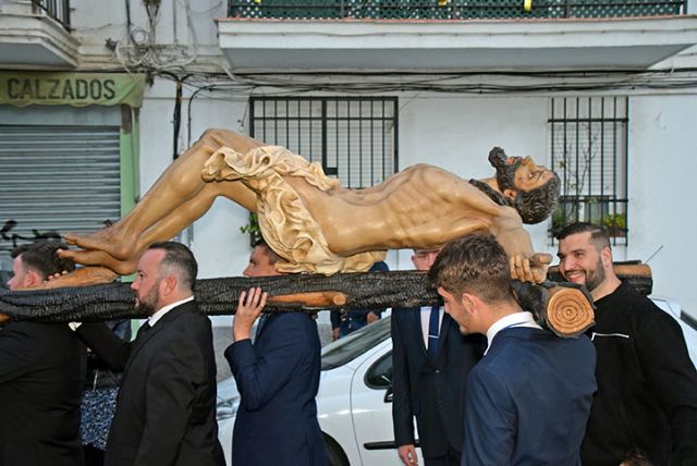 El Cristo de la Clemencia, recorrió en Vía Crucis por su feligresía de San Juan de la Salle - 1, Foto 1