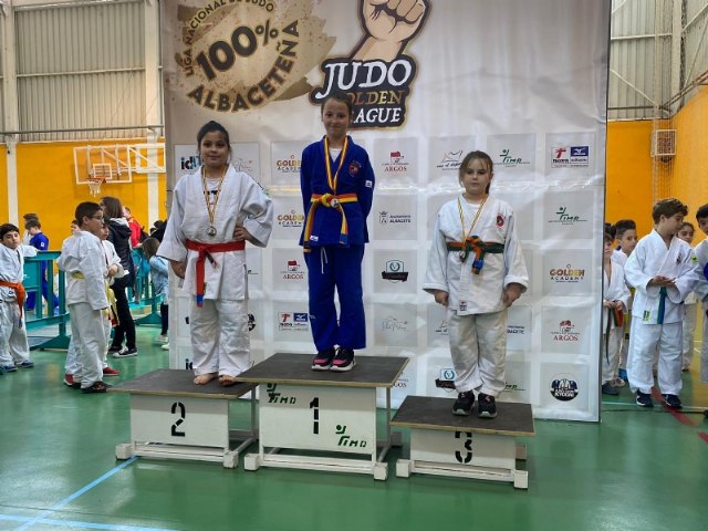 El club de judo de Alhama de Murcia obtiene magnficos resultados en Albacete y Alicante, Foto 1