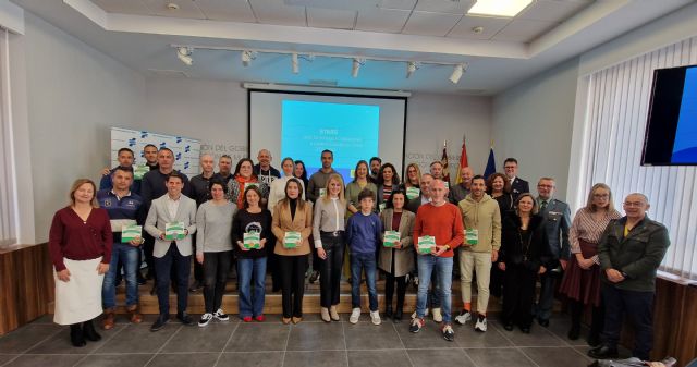 Guevara entrega a veintiún centros escolares la acreditación STARS de la DGT - 1, Foto 1