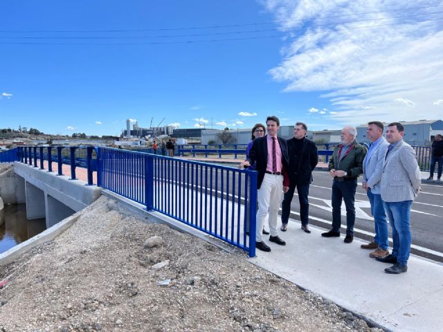Abierto al tráfico el paso elevado construido sobre la Rambla de Cañada de Morcillo entre La Serreta Este y la Ciudad del Transporte de Molina de Segura - 3, Foto 3