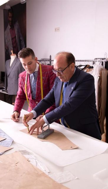 Félix Ramiro: Una trayectoria de pasión, innovación y elegancia masculina - 5, Foto 5