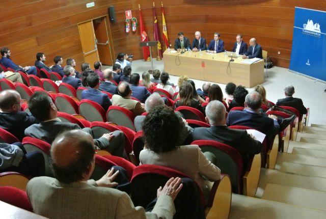 El sector turístico en Murcia crecerá alrededor de un 10% gracias a la llegada de la Alta Velocidad - 1, Foto 1
