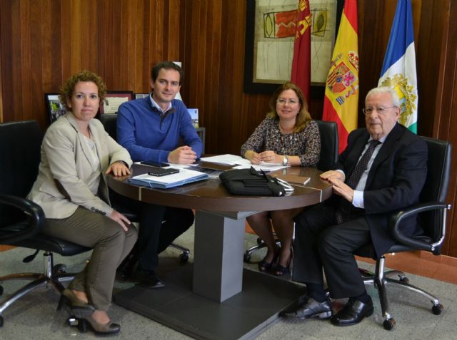 La Alcaldesa  mantuvo una reunión de trabajo con el presidente del  Consejo de Transparencia de la Región - 1, Foto 1